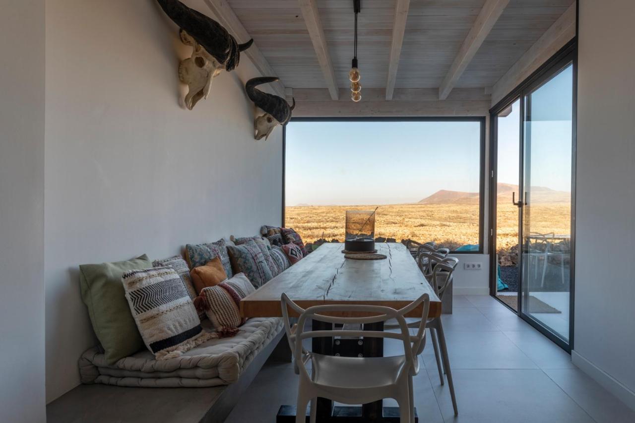 Villa Calderon Hondo. Top Design , Views And Pool Lajares-코라레호 외부 사진