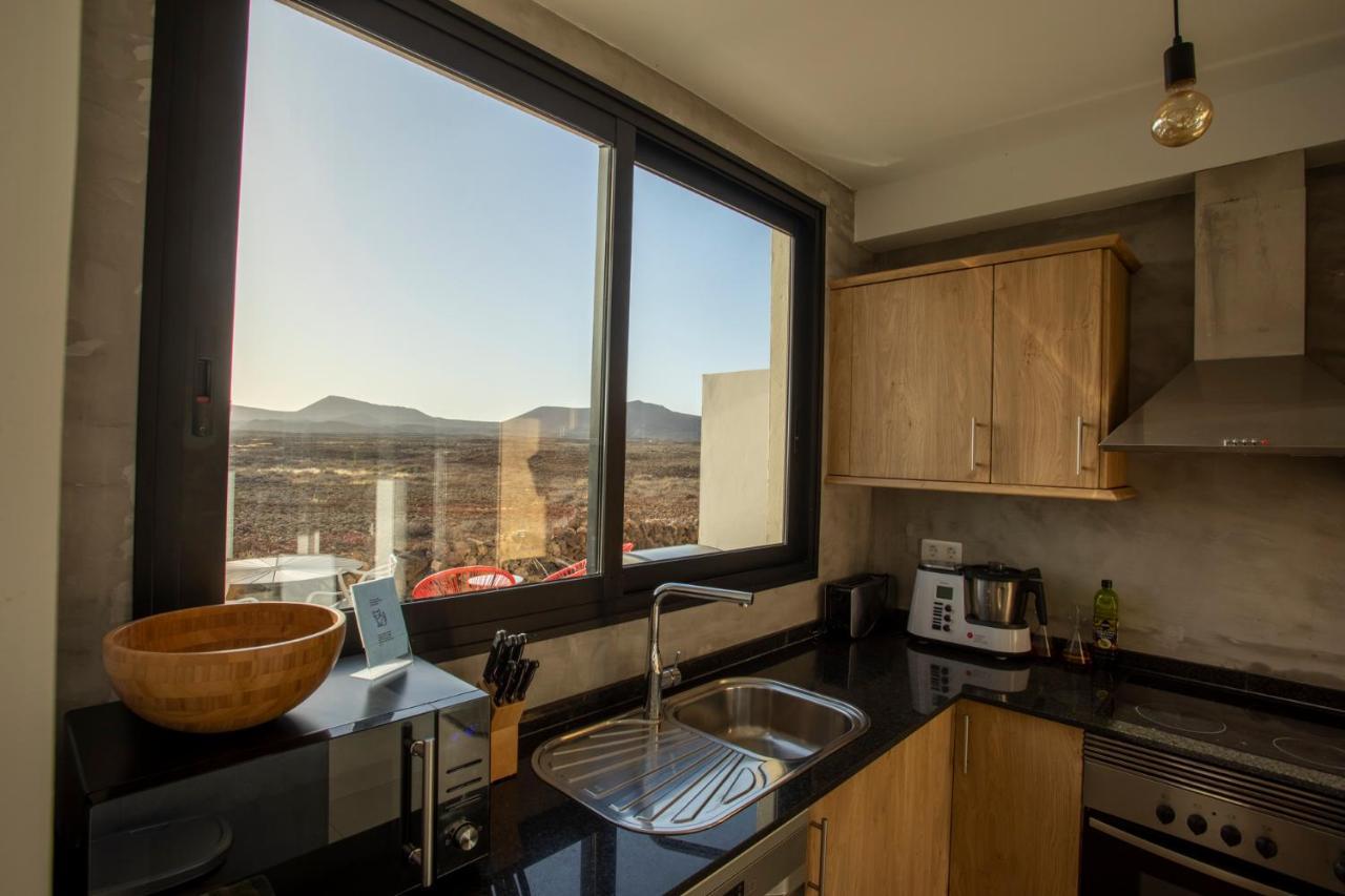 Villa Calderon Hondo. Top Design , Views And Pool Lajares-코라레호 외부 사진