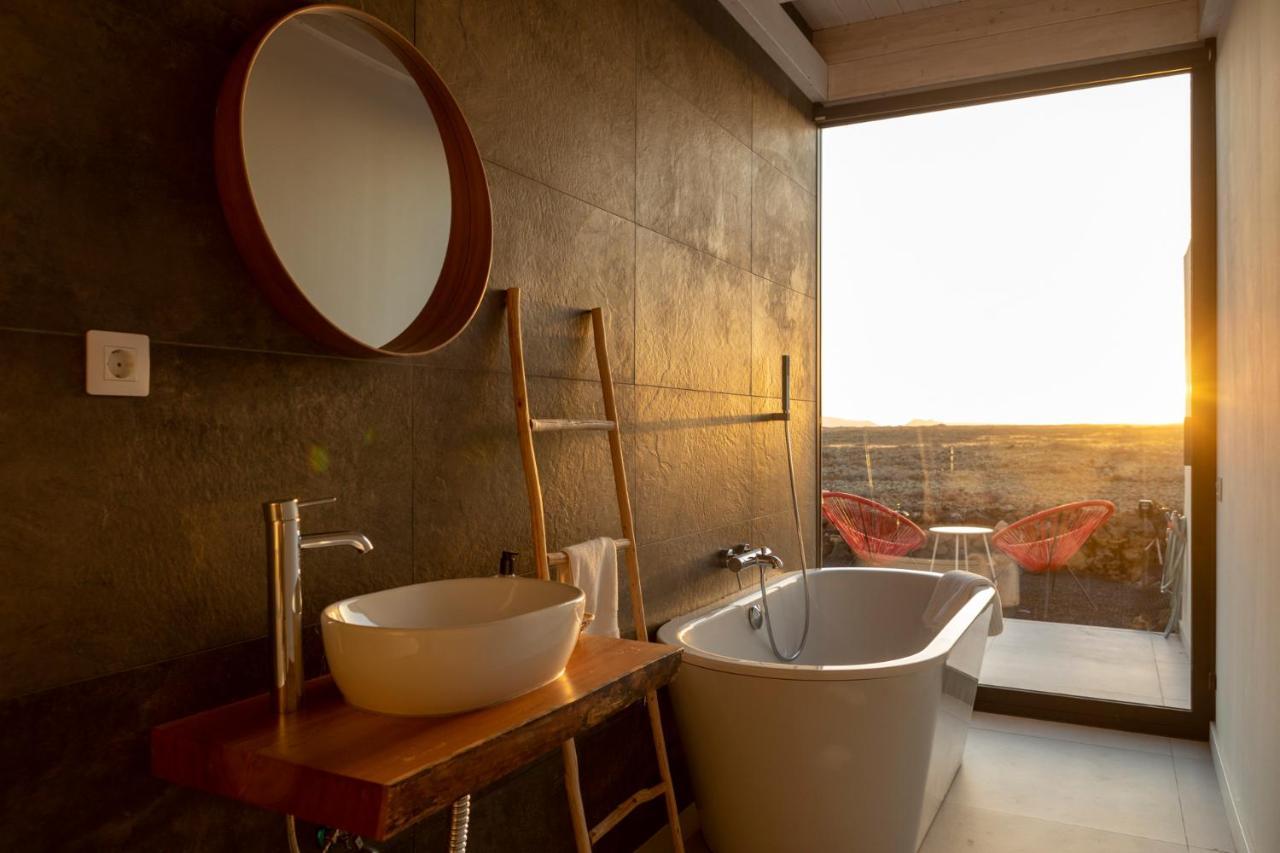 Villa Calderon Hondo. Top Design , Views And Pool Lajares-코라레호 외부 사진