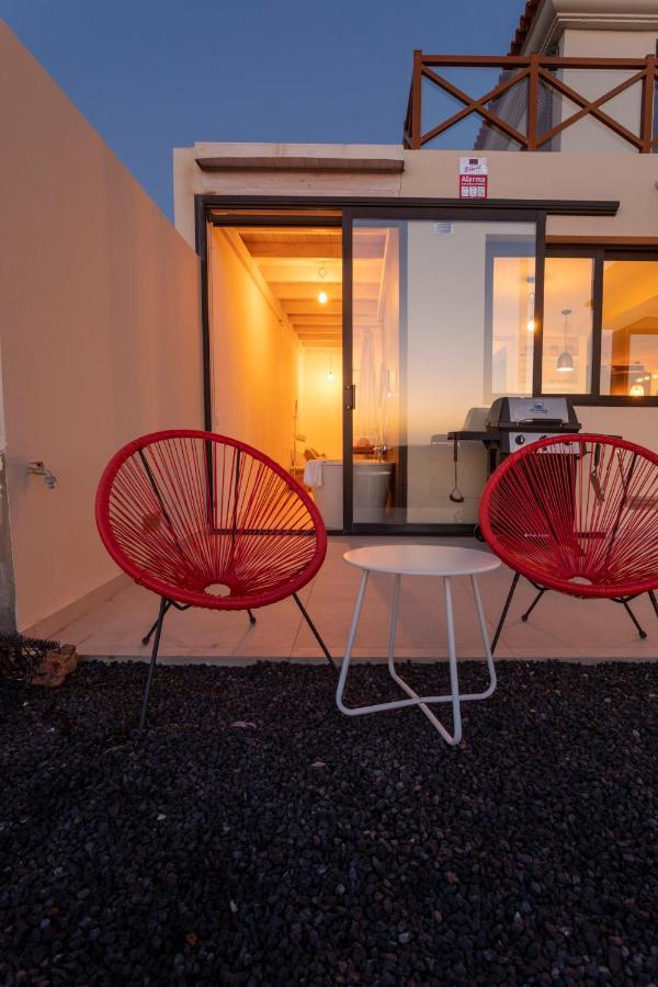 Villa Calderon Hondo. Top Design , Views And Pool Lajares-코라레호 외부 사진
