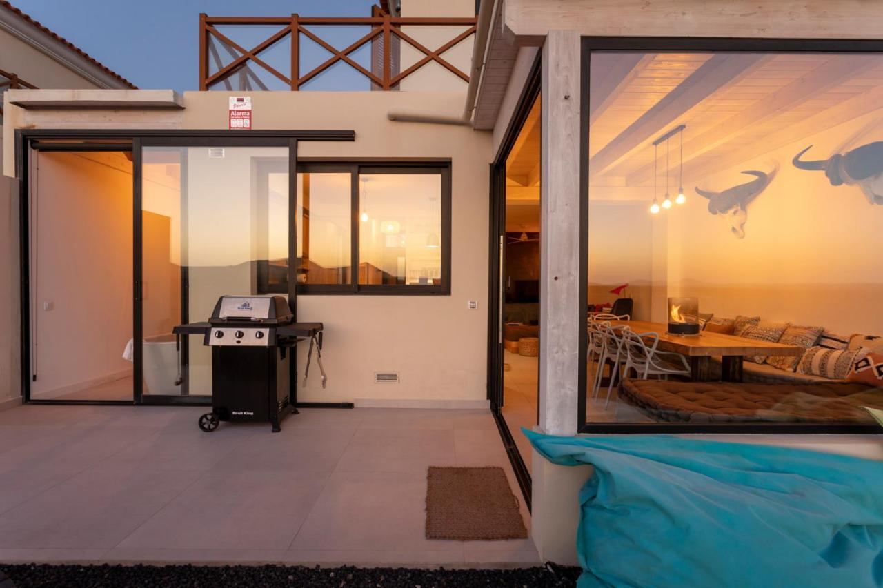Villa Calderon Hondo. Top Design , Views And Pool Lajares-코라레호 외부 사진